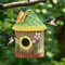 Nichoir Original en Résine – Maison d'Oiseaux Style Féerique