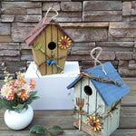 Nichoir Suspendu Écologique en Bois et Rotin – Maison Artisanale pour Oiseaux de Jardin - Vignette | Ma boutique