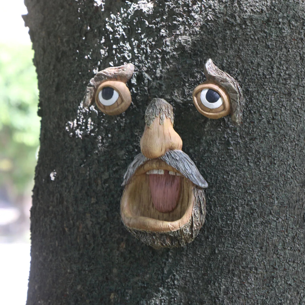 Enchanting Monster Bird Feeder - a Magical Garden Accent That Brings Life to Your Yard - Interactive and Unique Design for Unfor