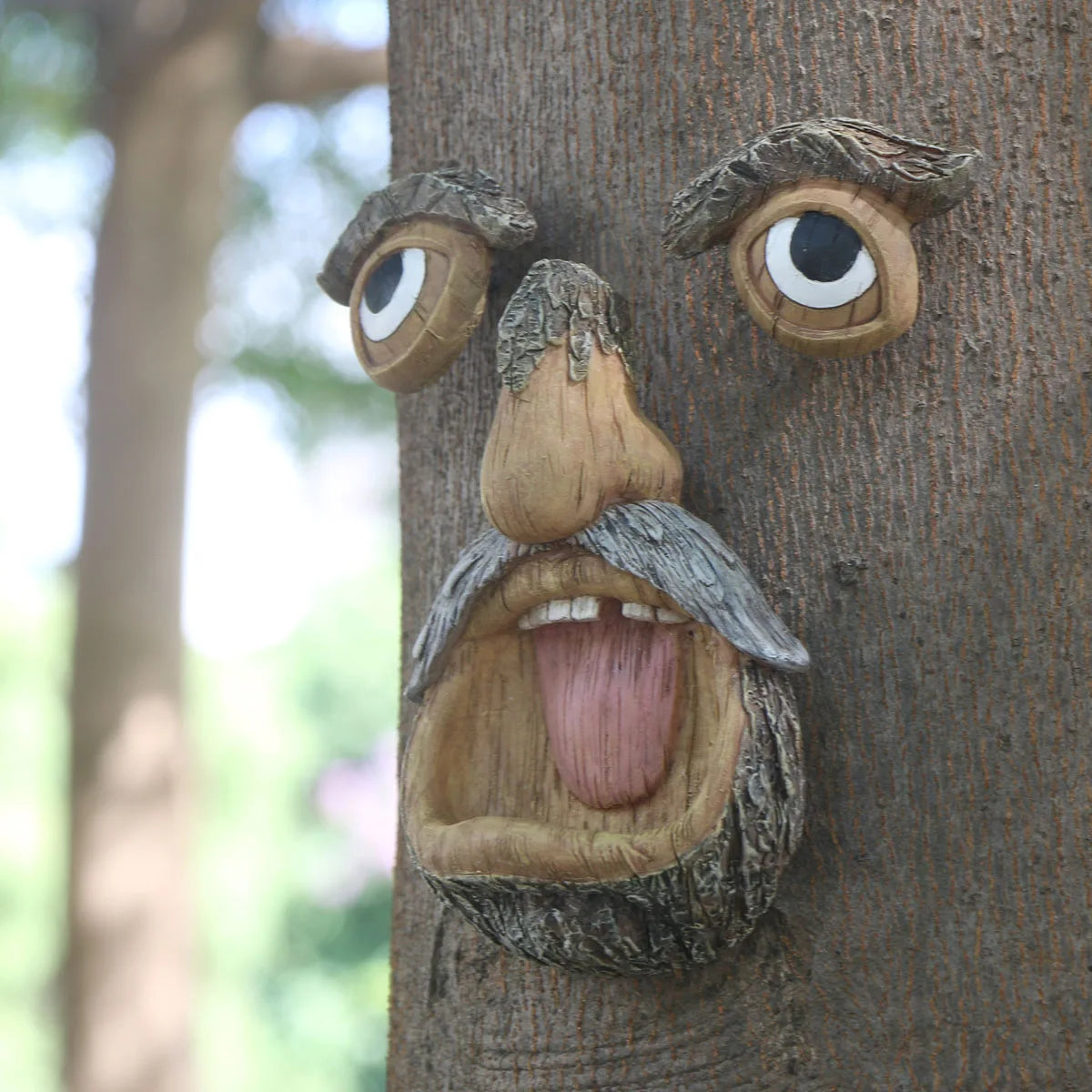 Enchanting Monster Bird Feeder - a Magical Garden Accent That Brings Life to Your Yard - Interactive and Unique Design for Unfor